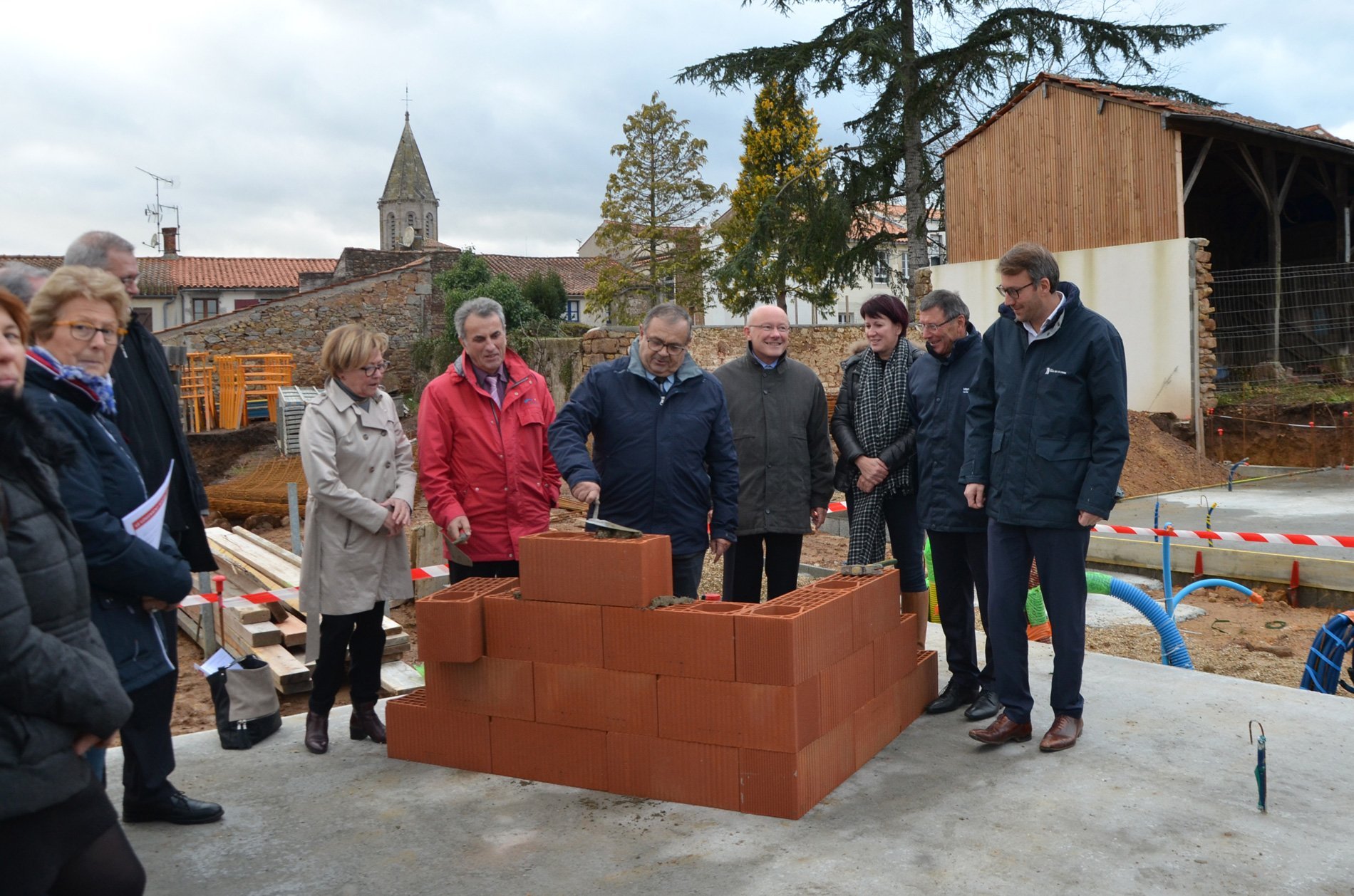 Poursuite des travaux de réaménagement du centre-bourg à Moutiers-les-Mauxfaits