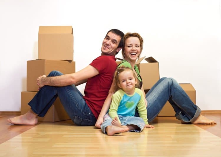 Déménagement démarches cartons Famille © Ilike - Fotolia.com