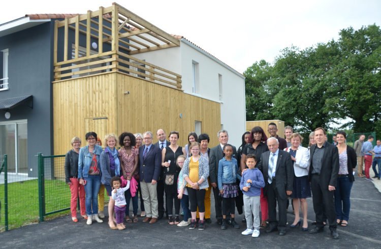 Remise de clés d'un logement en habitat social à Treize-Septiers