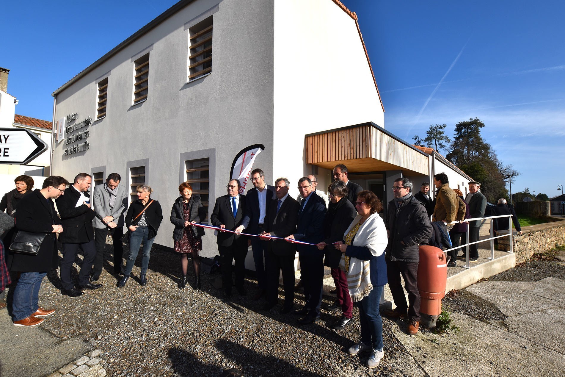 Inauguration de la Maison Départementale des solidarités et de à Moutiers-les-Mauxfaits