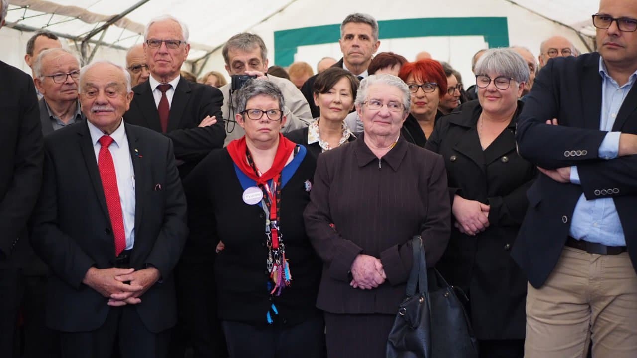 Inauguration de la Maison du Bois de l'Ile à Treize Septiers