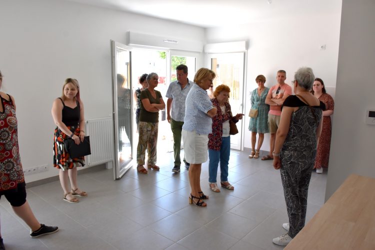 Remise de clés de la résidence du plan d'eau à Treize-Septiers