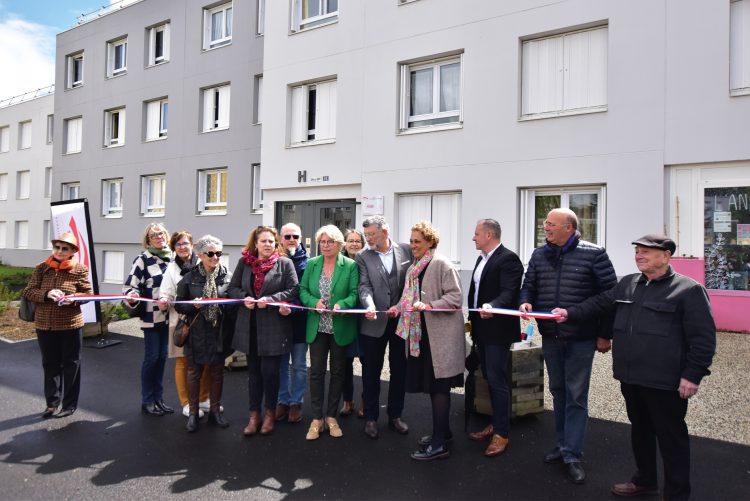 Inauguration réhabilitation La Vigne aux Roses