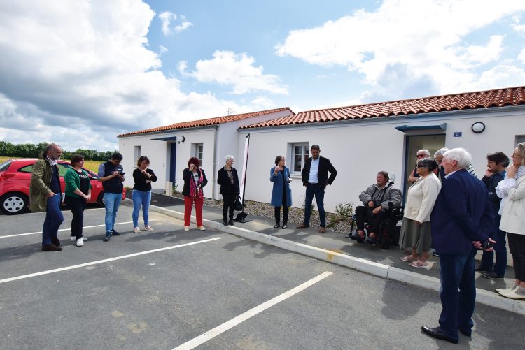 Remise de clés 3 logements Le Bernard avec Vendée Habitat