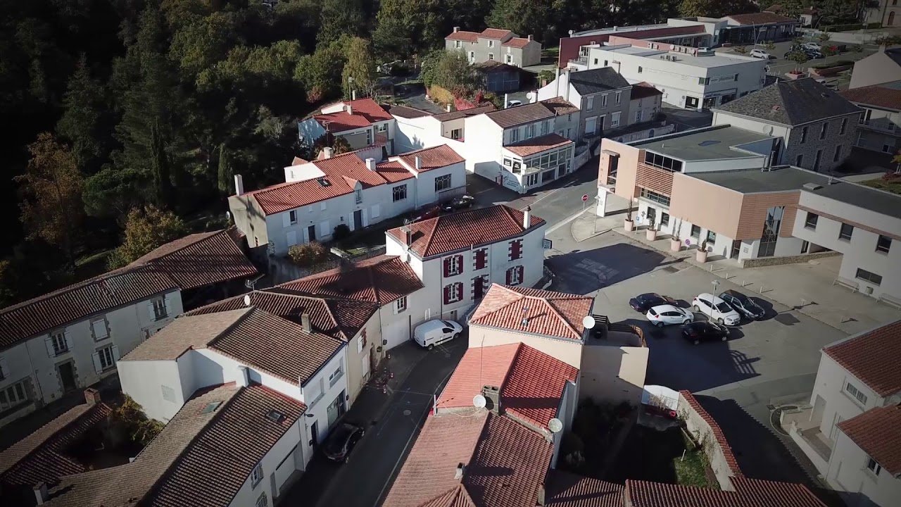 Centre bourg de Dompierre sur Yon