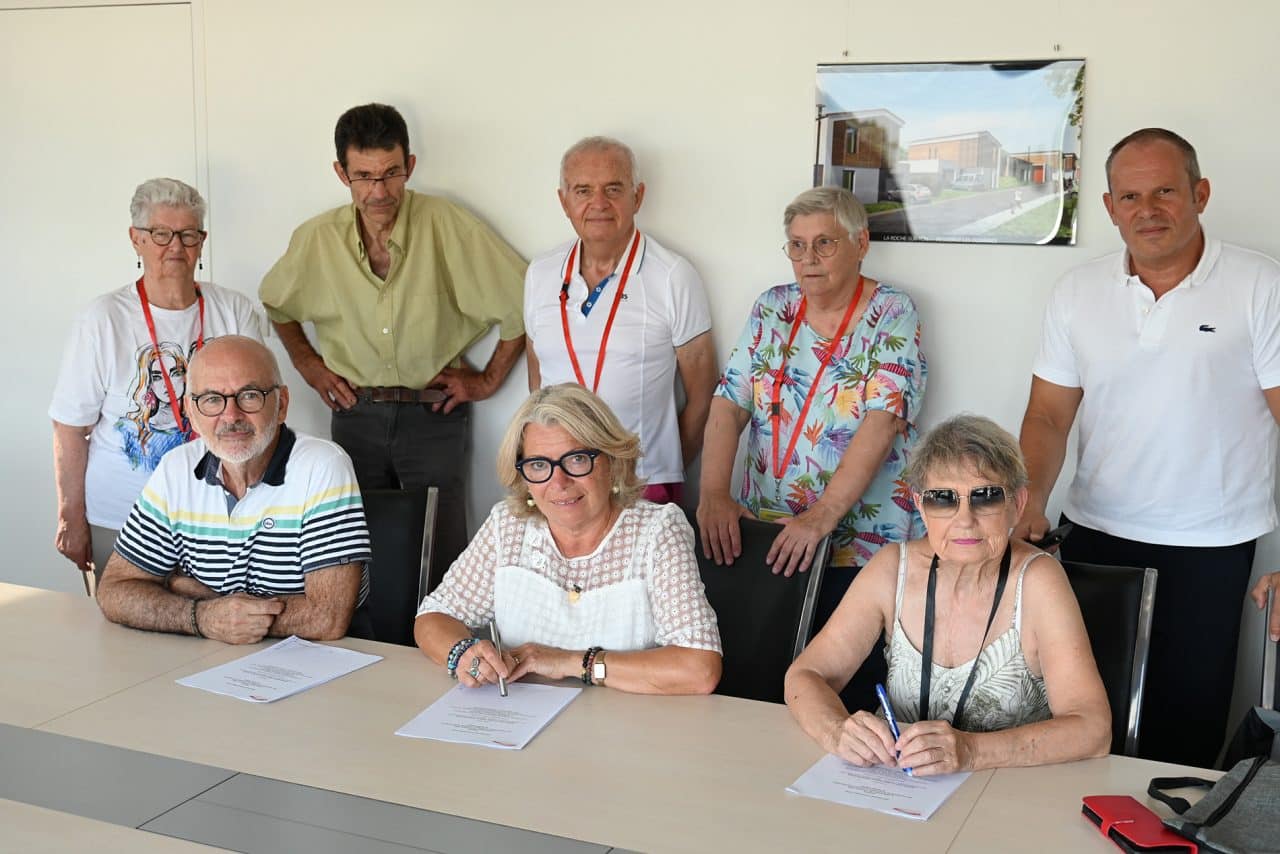 communication_signature-protocole-d'accord élections des représentants de locataires signature du protocole d'accord